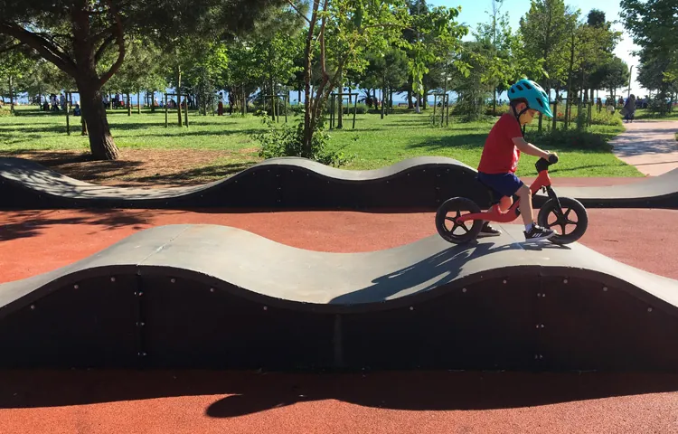 Kids' Bikes